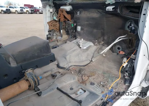 2018 Ford F-350 Chassis from USA, damaged, VIN 1FD8W3F62JEC08735